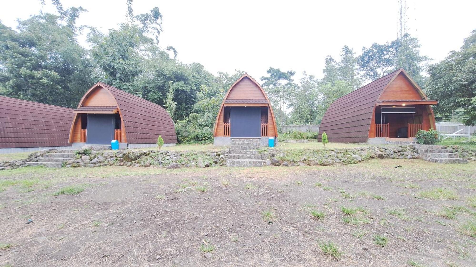 The Allabun Glamping Yogyakarta Kaliurang Exterior photo